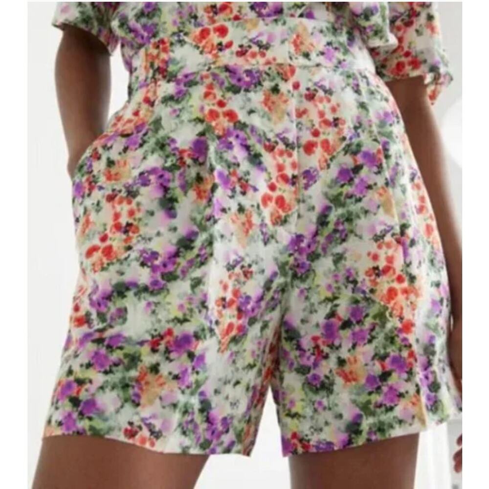& Other Stories Wide Floral Print Shorts size 10 US